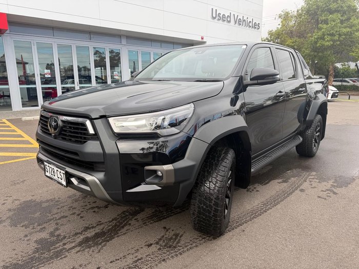2022 Toyota Hilux Rogue