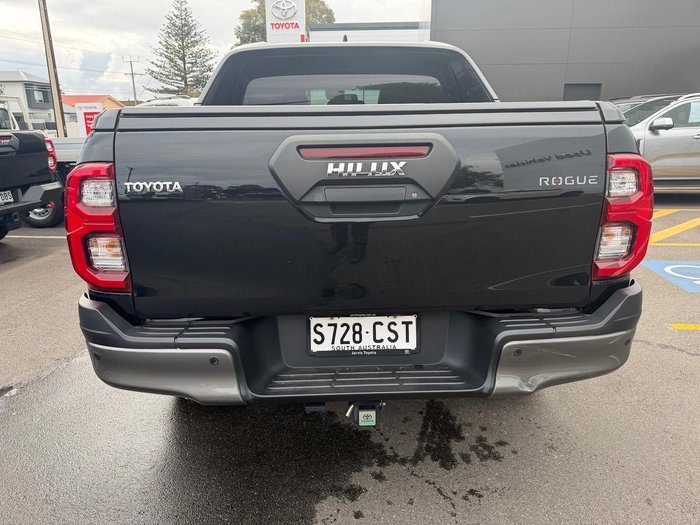 2022 Toyota Hilux Rogue