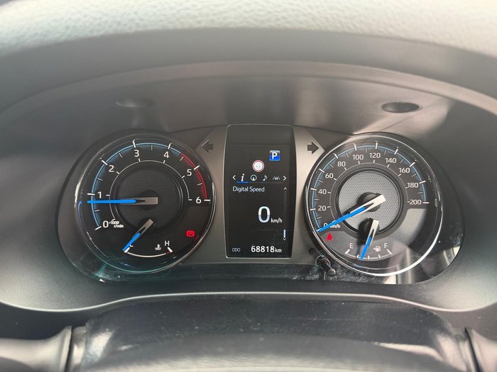 2022 Toyota Hilux Rogue