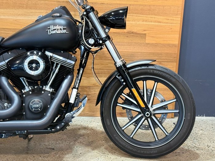 2016 HARLEY-DAVIDSON FXDB STREET BOB