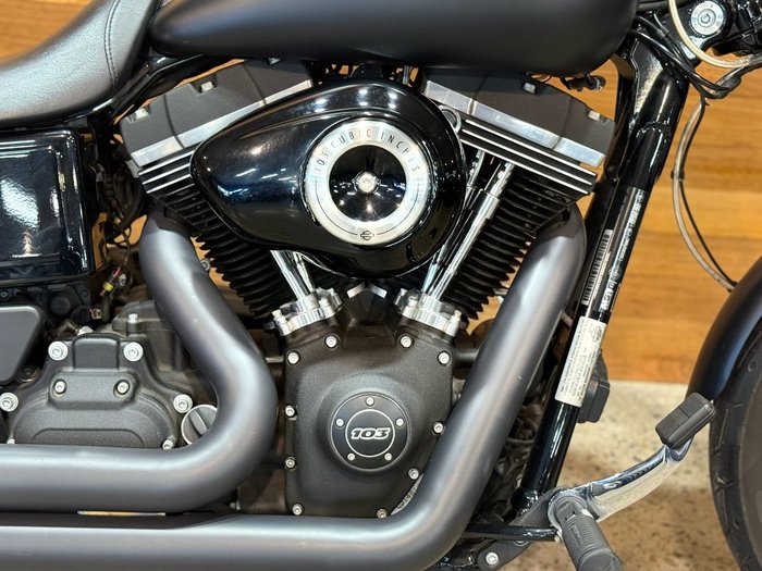 2016 HARLEY-DAVIDSON FXDB STREET BOB