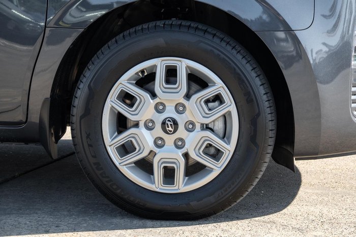 2024 Hyundai STARIA LOAD Premium