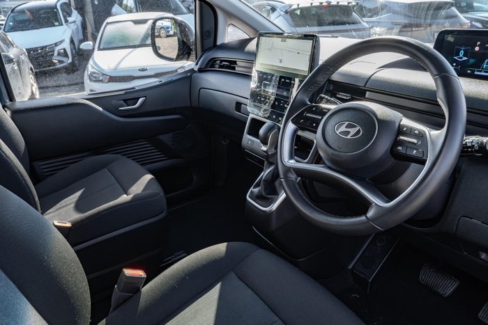 2024 Hyundai STARIA LOAD Premium