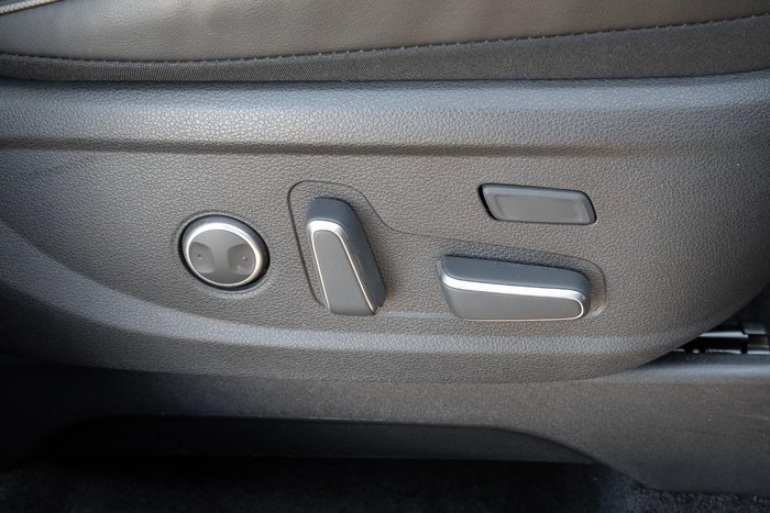 2024 Hyundai Palisade Calligraphy Black Ink