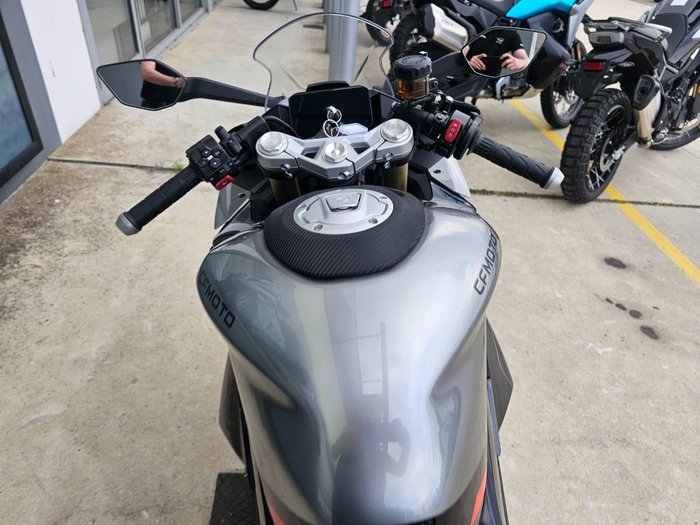 2024 CFMOTO 450 SR ABS Black