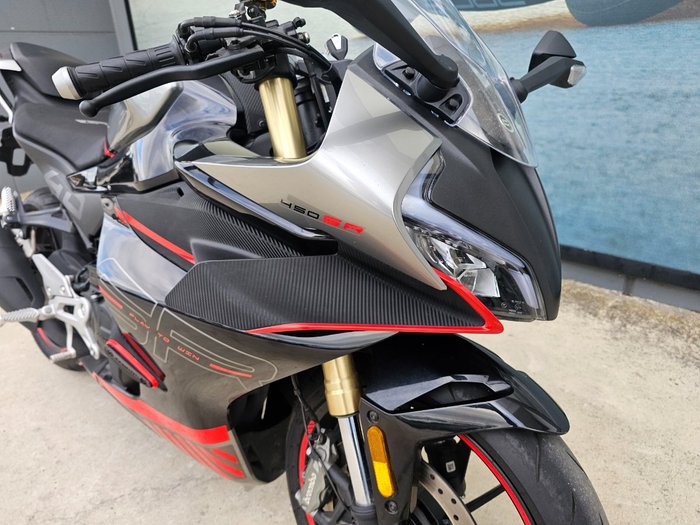 2024 CFMOTO 450 SR ABS Black