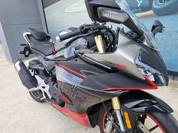 2024 CFMOTO 450 SR ABS Black