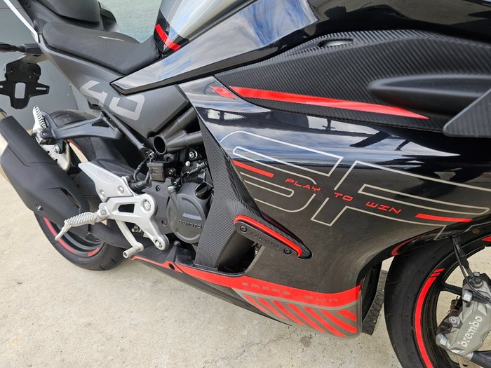 2024 CFMOTO 450 SR ABS Black