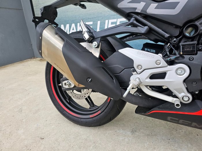 2024 CFMOTO 450 SR ABS Black