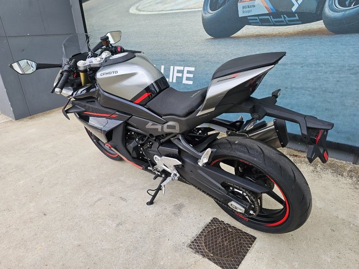 2024 CFMOTO 450 SR ABS Black