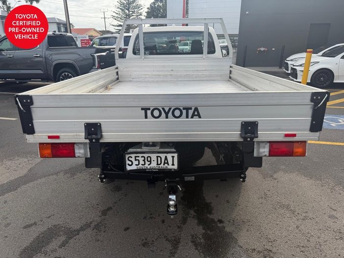 2023 Toyota Hilux SR