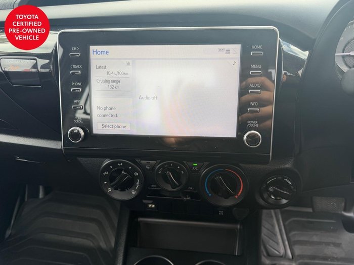 2023 Toyota Hilux SR