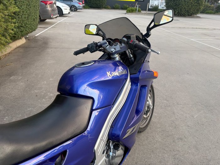 2002 Kawasaki ZZ-R250 (EX250) Blue