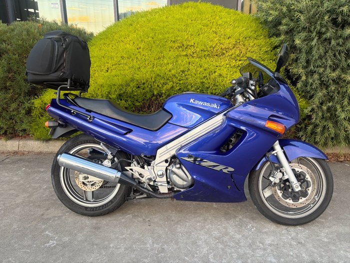 2002 Kawasaki ZZ-R250 (EX250) Blue