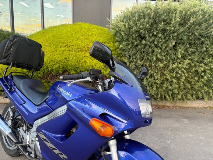 2002 Kawasaki ZZ-R250 (EX250) Blue