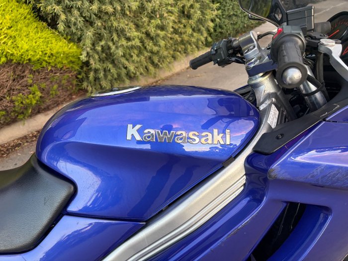 2002 Kawasaki ZZ-R250 (EX250) Blue