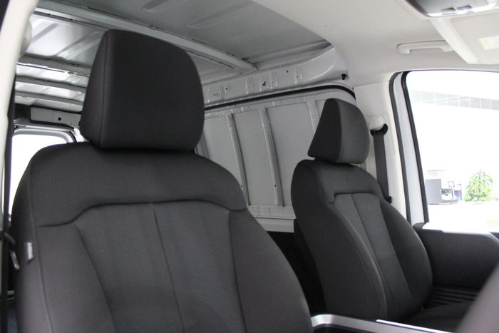 2026 Hyundai STARIA LOAD