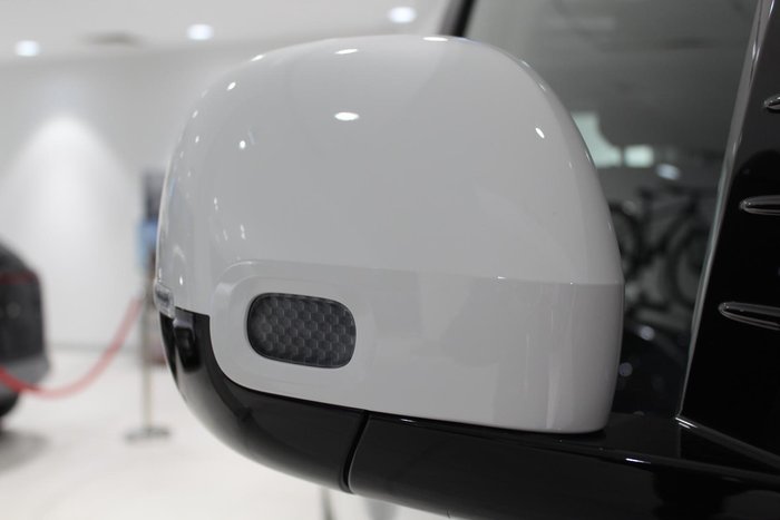 2026 Hyundai STARIA LOAD