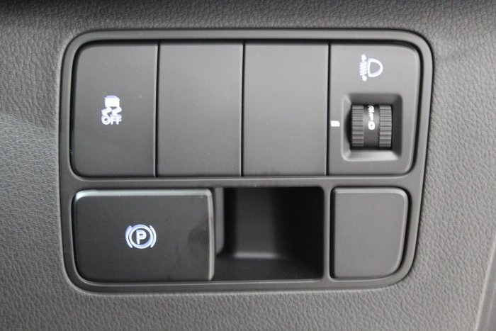 2026 Hyundai STARIA LOAD