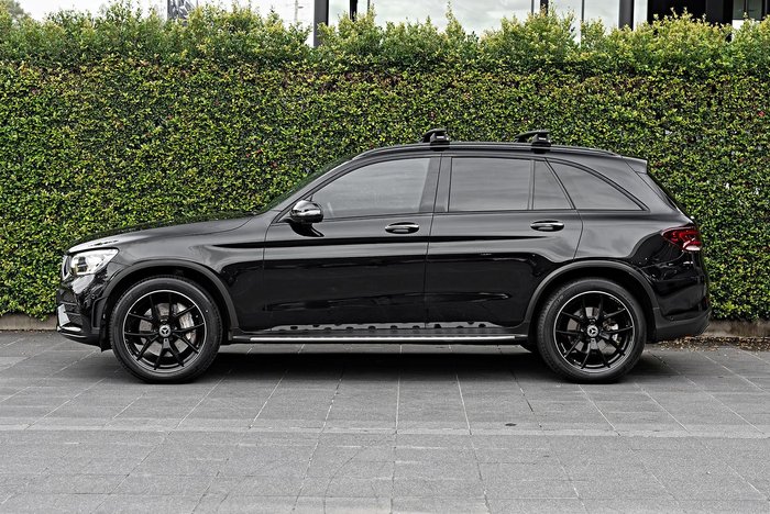 2022 Mercedes-Benz GLC-Class GLC300