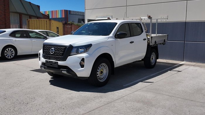 2022 Nissan Navara SL