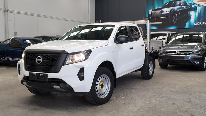 2022 Nissan Navara SL