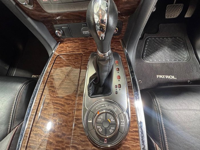 2022 Nissan Patrol Ti-L