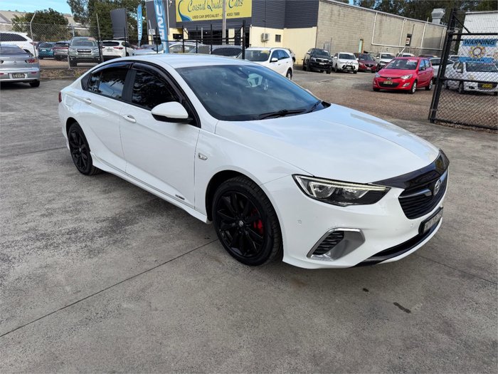 2018 HOLDEN COMMODORE RS