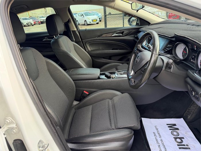 2018 HOLDEN COMMODORE RS