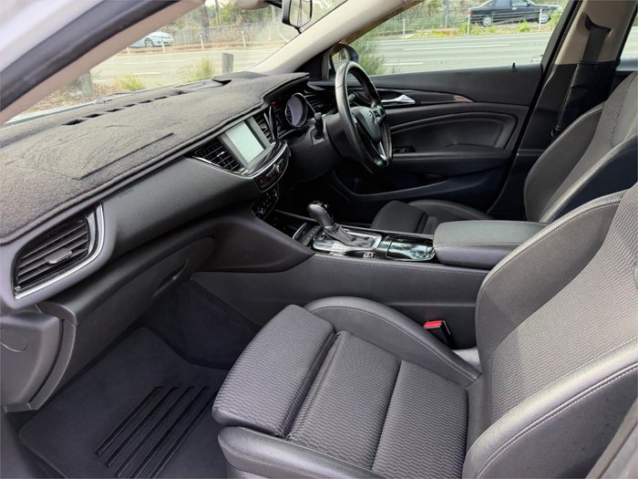 2018 HOLDEN COMMODORE RS
