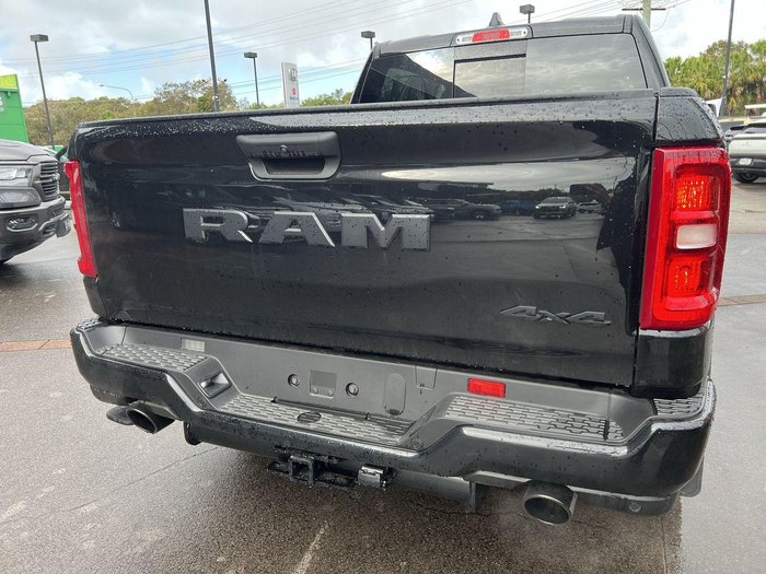 2026 RAM 1500 Express Black Edition Hurricane SO