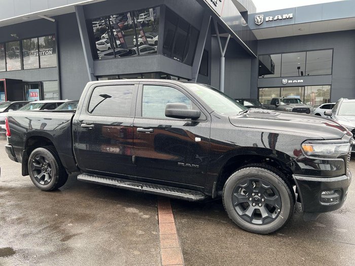 2026 RAM 1500 Express Black Edition Hurricane SO