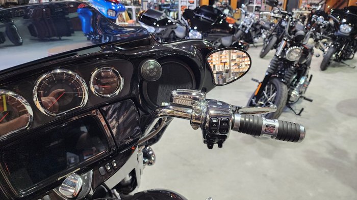 2020 HARLEY-DAVIDSON FLHXSE CVO STREET GLIDE