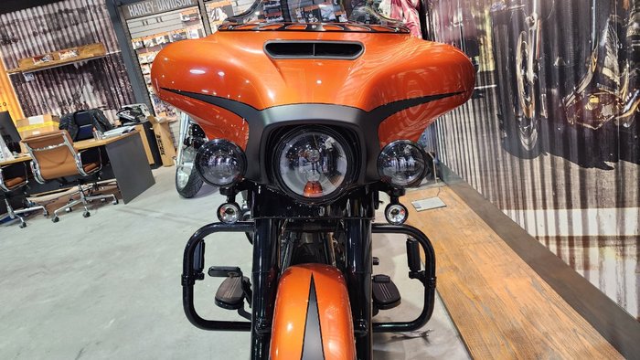 2019 HARLEY-DAVIDSON FLHXS STREET GLIDE SPECIAL