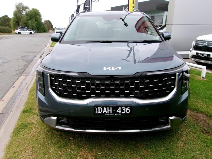 2024 Kia Carnival GT-Line