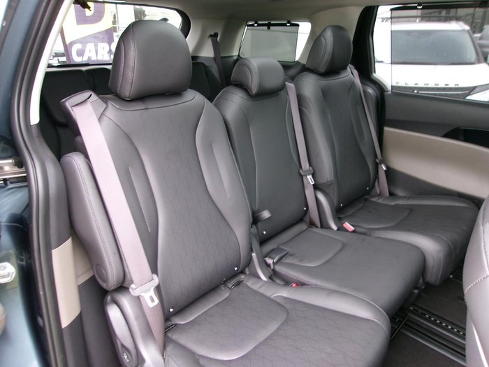 2024 Kia Carnival GT-Line