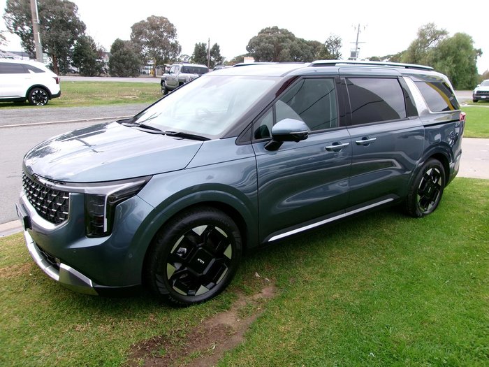 2024 Kia Carnival GT-Line