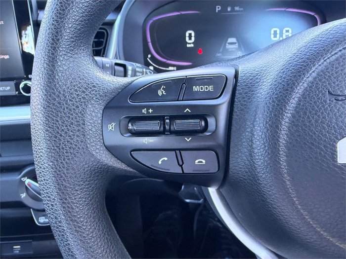 2024 KIA STONIC S