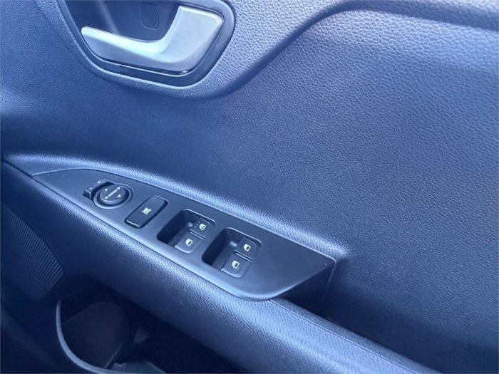 2022 KIA STONIC S