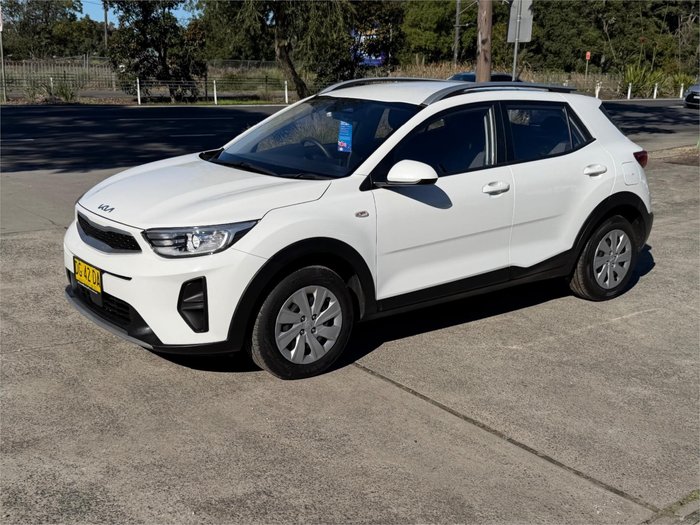 2022 KIA STONIC S