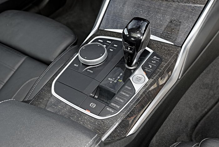 2022 BMW 3 Series 330i M Sport