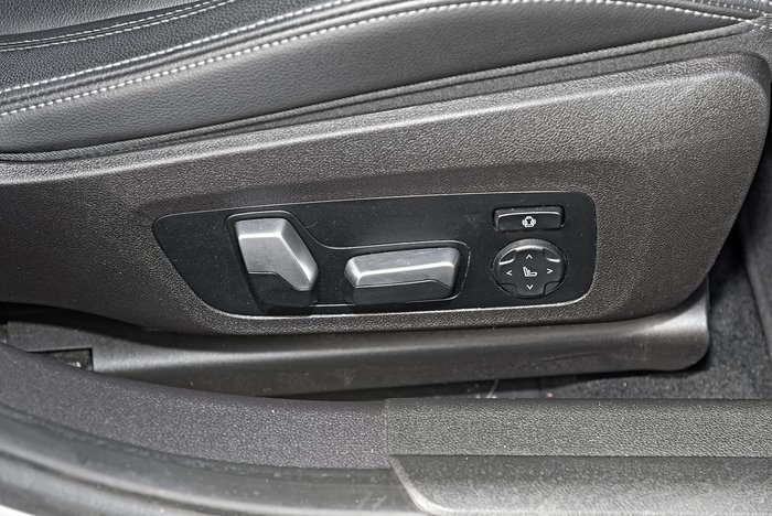 2022 BMW 3 Series 330i M Sport