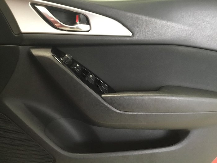2019 Mazda 3 Maxx Sport