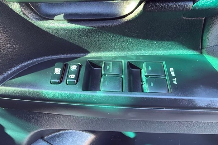 2012 Toyota Landcruiser GXL