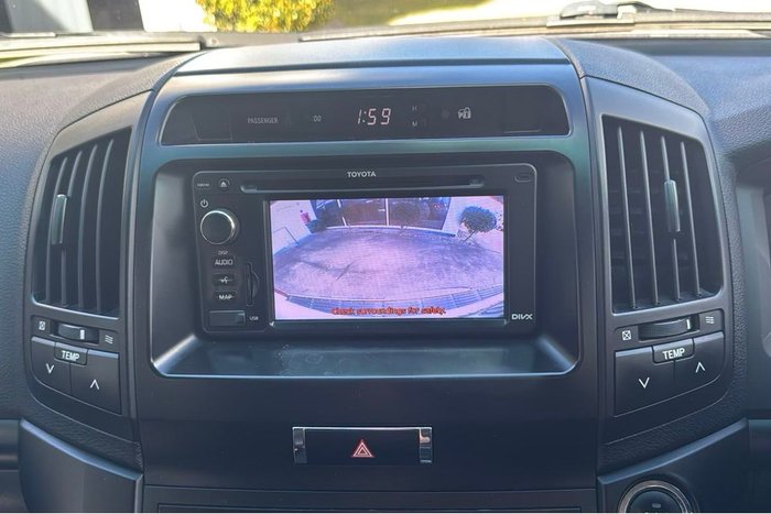 2012 Toyota Landcruiser GXL