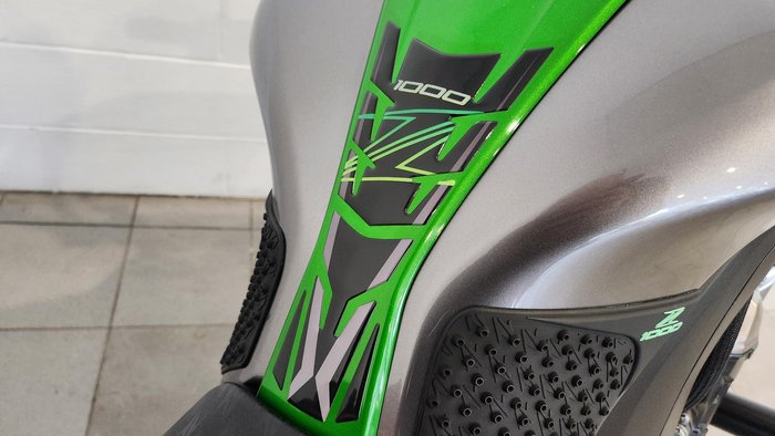 2014 Kawasaki Z1000 ABS Z Green
