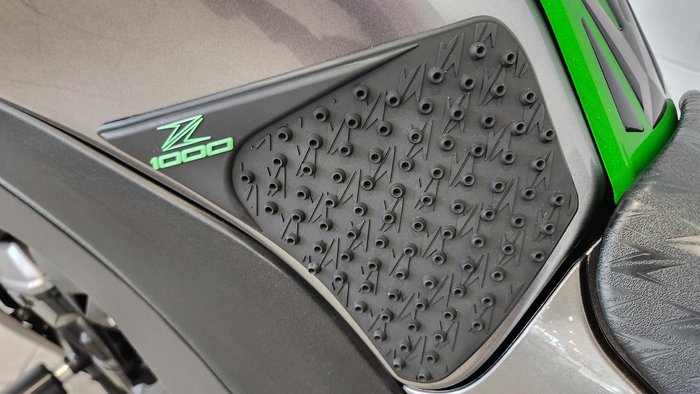 2014 Kawasaki Z1000 ABS Z Green