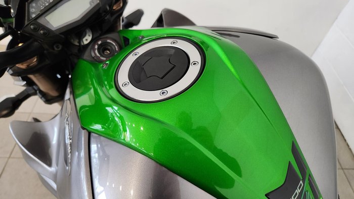 2014 Kawasaki Z1000 ABS Z Green