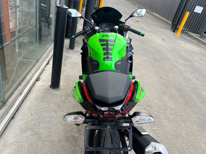 2023 Kawasaki NINJA 400 KRT INSPIRED CG GREEN