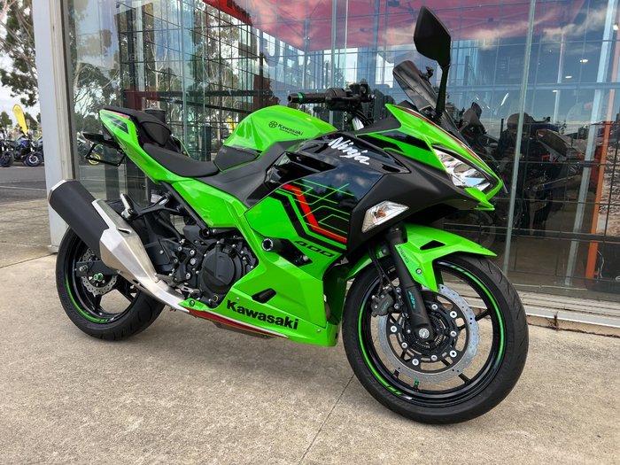 2023 Kawasaki NINJA 400 KRT INSPIRED CG GREEN